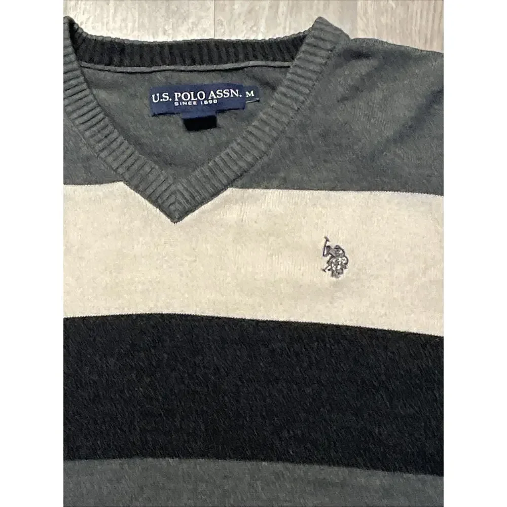 U.S. Polo Assn. Mens White Black Gray Striped V Neck Pullover Sweater Size M